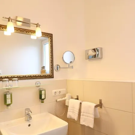 Fruehstueckshotel סנט פטר-אורדינג