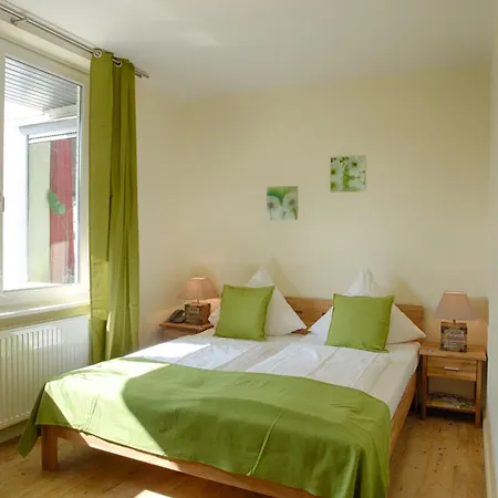 Fruehstueckshotel מלון