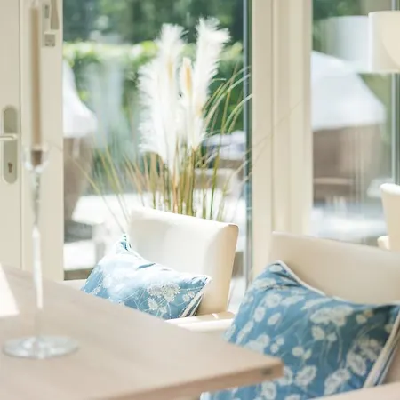 Fruehstueckshotel Отель Санкт-Петер-Ординг