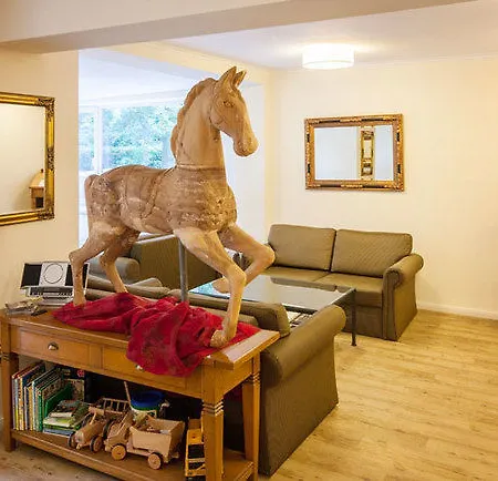 Отель Fruehstueckshotel Санкт-Петер-Ординг