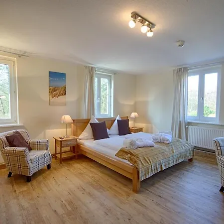 Fruehstueckshotel סנט פטר-אורדינג