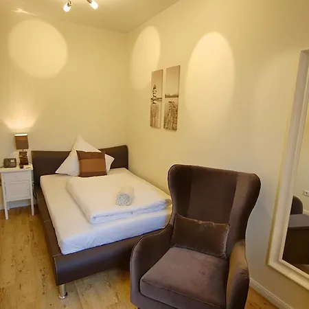 Fruehstueckshotel 3* סנט פטר-אורדינג